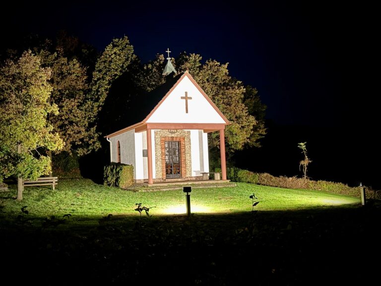 Heimkehrerkapelle wird nun beleuchtet!